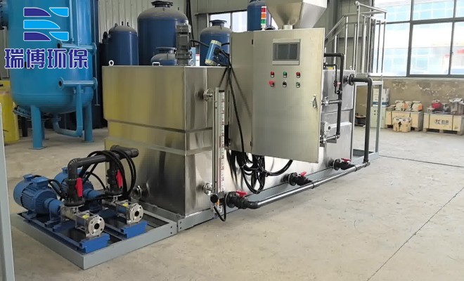 PAM自動(dòng)加藥設(shè)備的應(yīng)用前景_循環(huán)水處理_絮凝劑_加藥裝置廠家定制圖