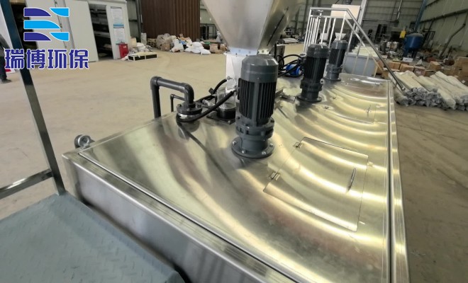 PAM自動(dòng)加藥設(shè)備的應(yīng)用前景_循環(huán)水處理_絮凝劑_加藥裝置廠家