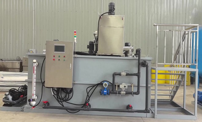 水處理_循環(huán)水_PAM_PAC絮凝劑_加藥設備_廠家現(xiàn)場圖